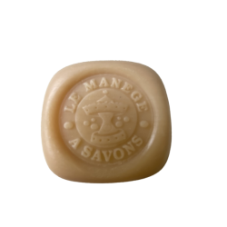 Savon amande " le manège à savons"